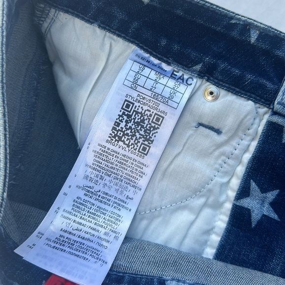 New GUESS Women’s American Flag Denim Short SZ 27 - Picture 4 of 6